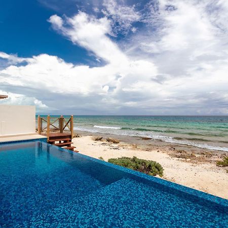 Casa Javi- Ocean Front Located Mid Isla Mujeres 빌라 외부 사진