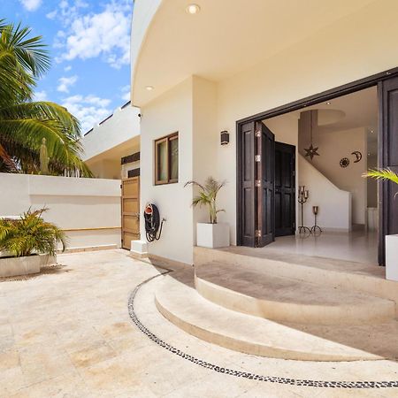 Casa Javi- Ocean Front Located Mid Isla Mujeres 빌라 외부 사진