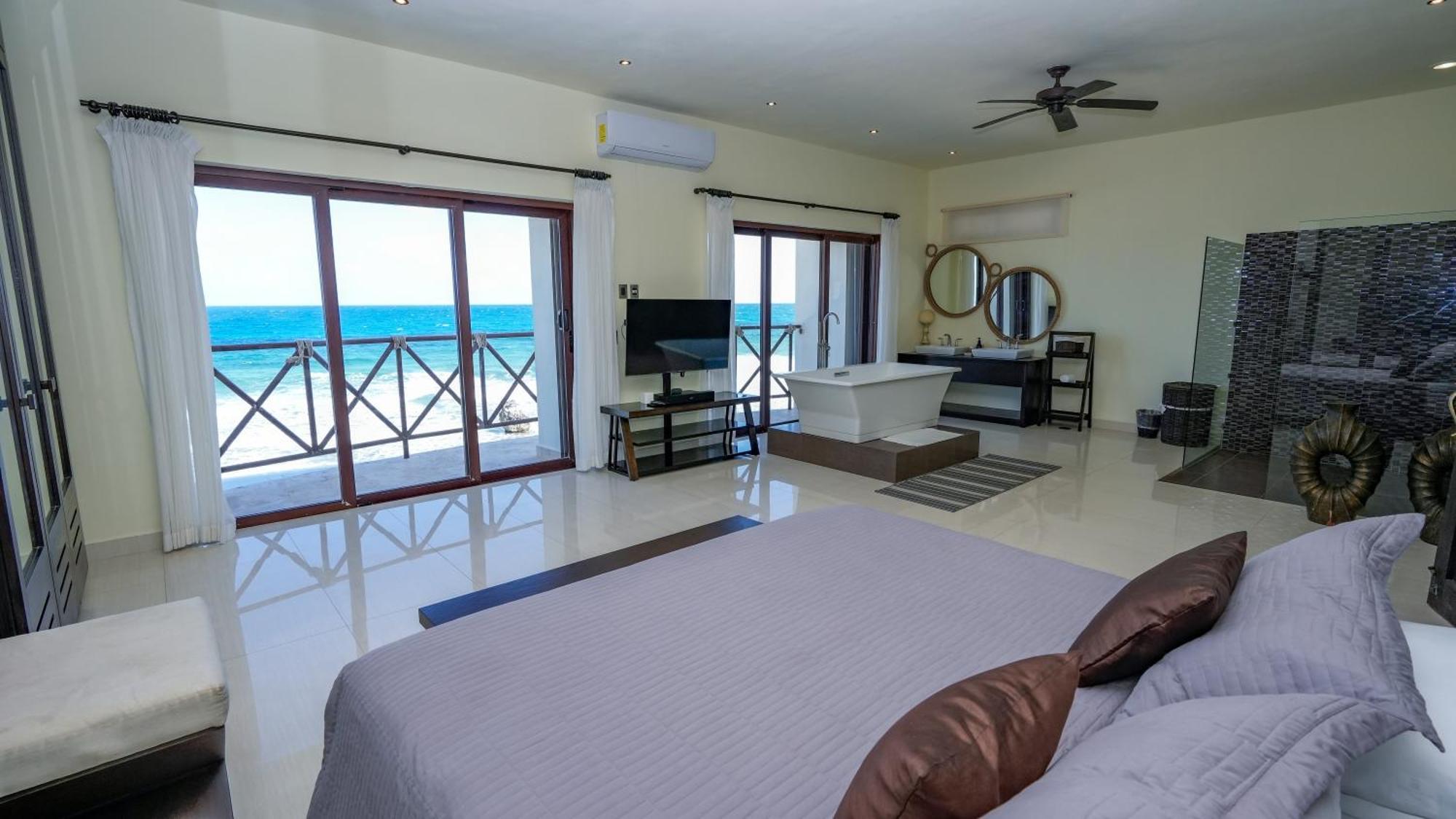 Casa Javi- Ocean Front Located Mid Isla Mujeres 빌라 외부 사진