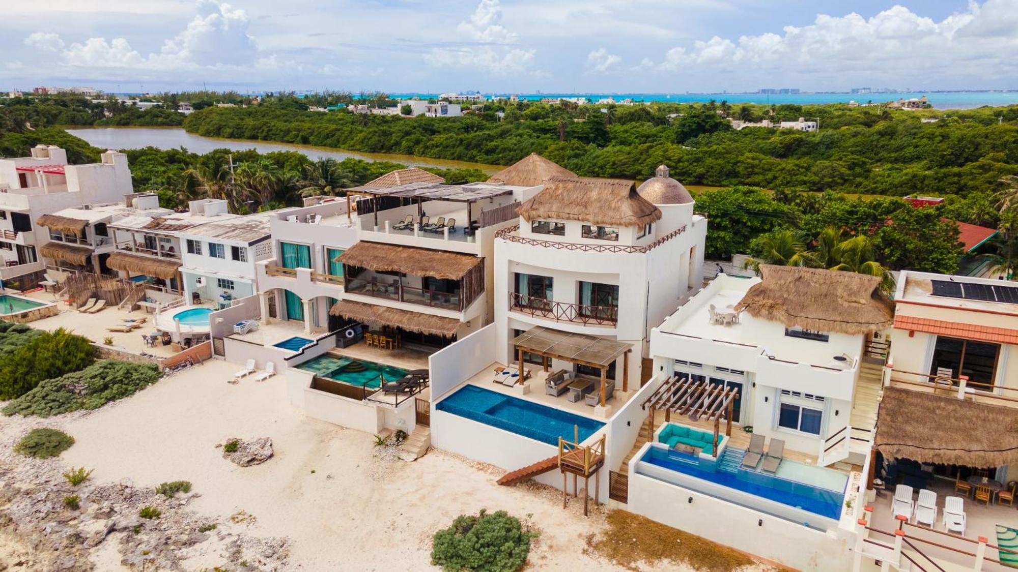 Casa Javi- Ocean Front Located Mid Isla Mujeres 빌라 외부 사진
