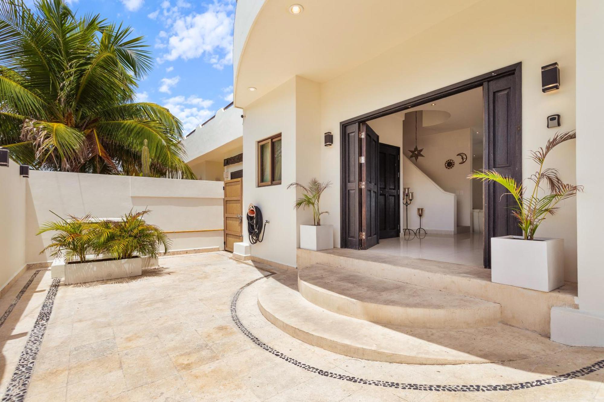 Casa Javi- Ocean Front Located Mid Isla Mujeres 빌라 외부 사진
