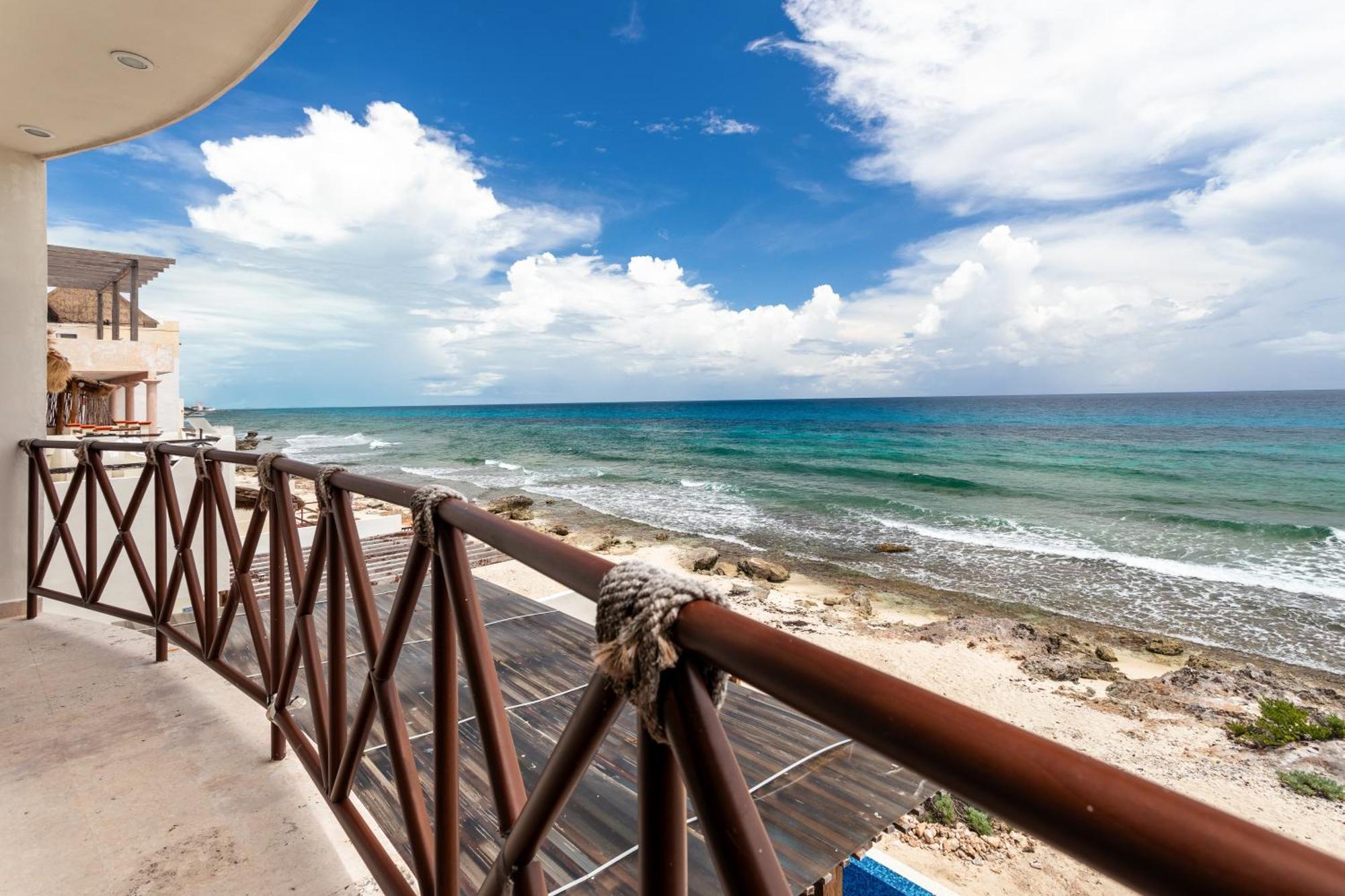 Casa Javi- Ocean Front Located Mid Isla Mujeres 빌라 외부 사진